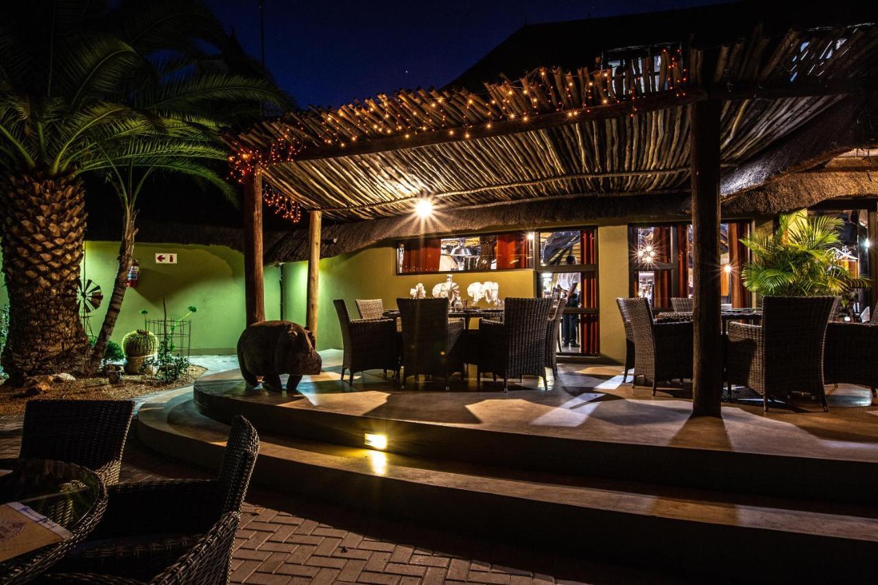 Lapa Lange Game Lodge Mariental Exterior photo
