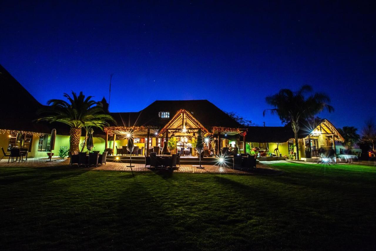 Lapa Lange Game Lodge Mariental Exterior photo