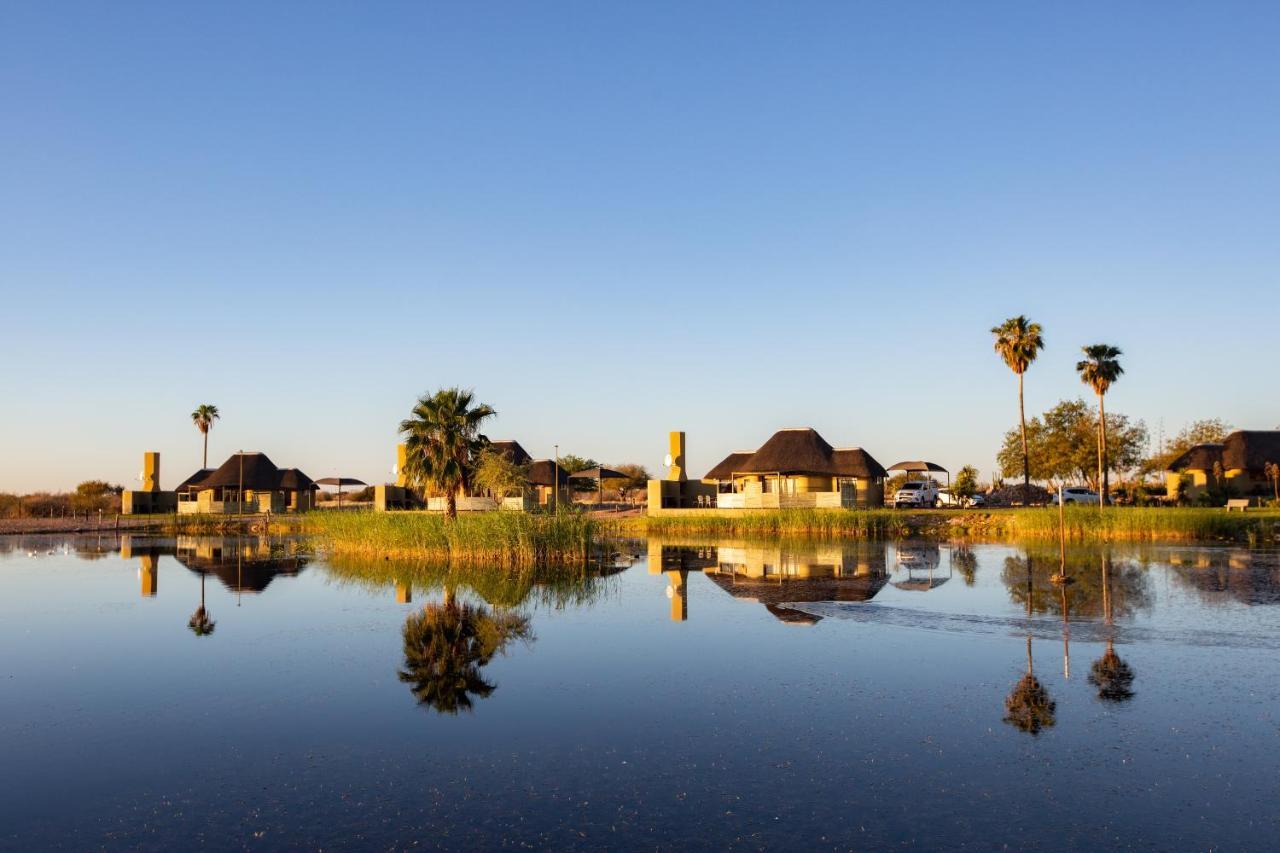 Lapa Lange Game Lodge Mariental Exterior photo