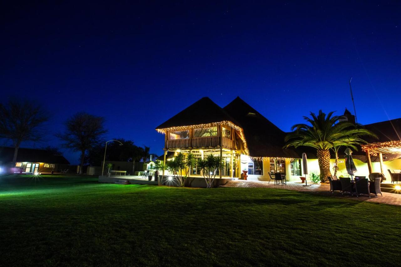 Lapa Lange Game Lodge Mariental Exterior photo